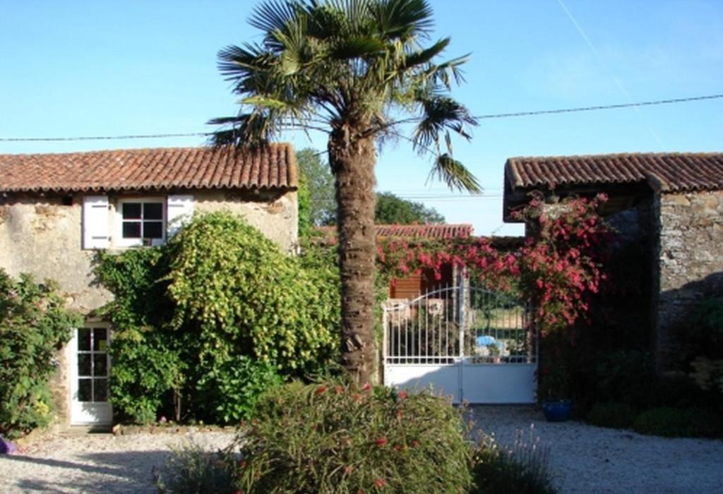 Relais De La Riniere Bed and Breakfast Le Landreau Buitenkant foto