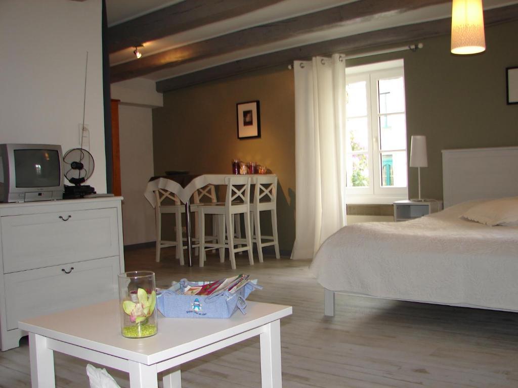 Relais De La Riniere Bed and Breakfast Le Landreau Buitenkant foto
