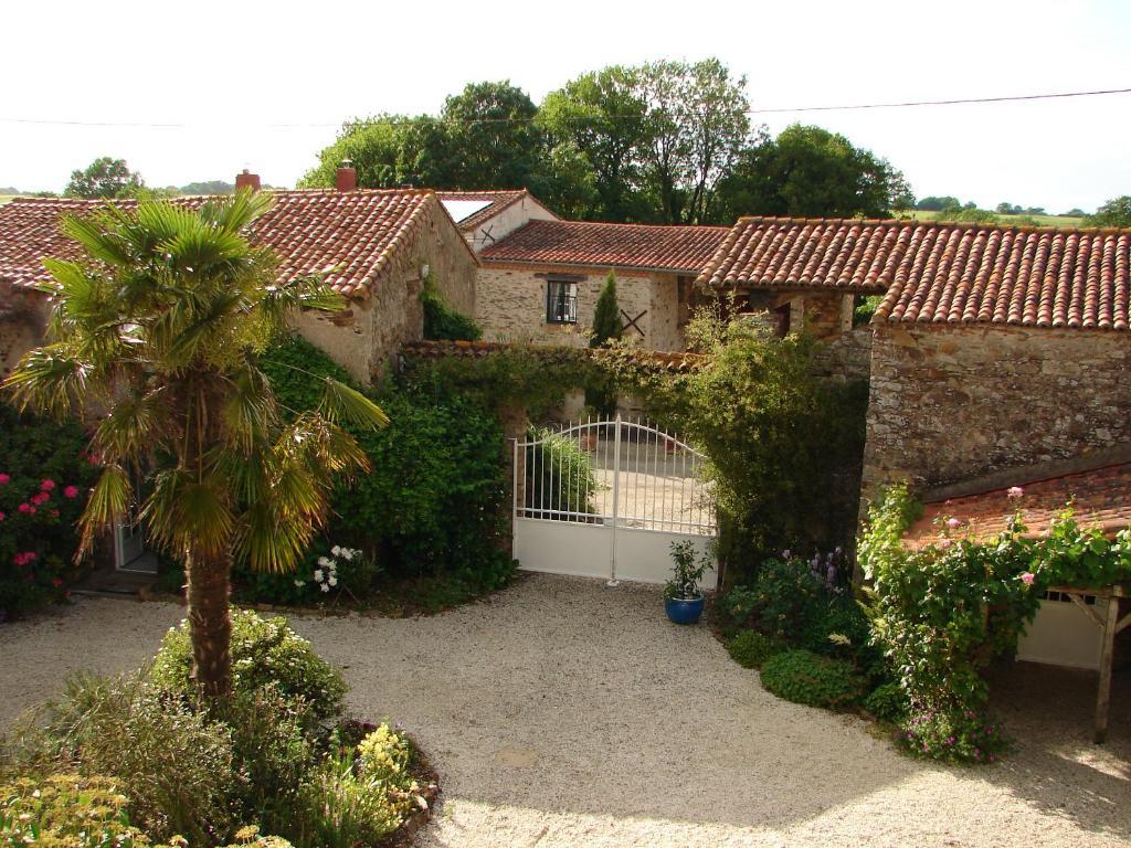 Relais De La Riniere Bed and Breakfast Le Landreau Buitenkant foto